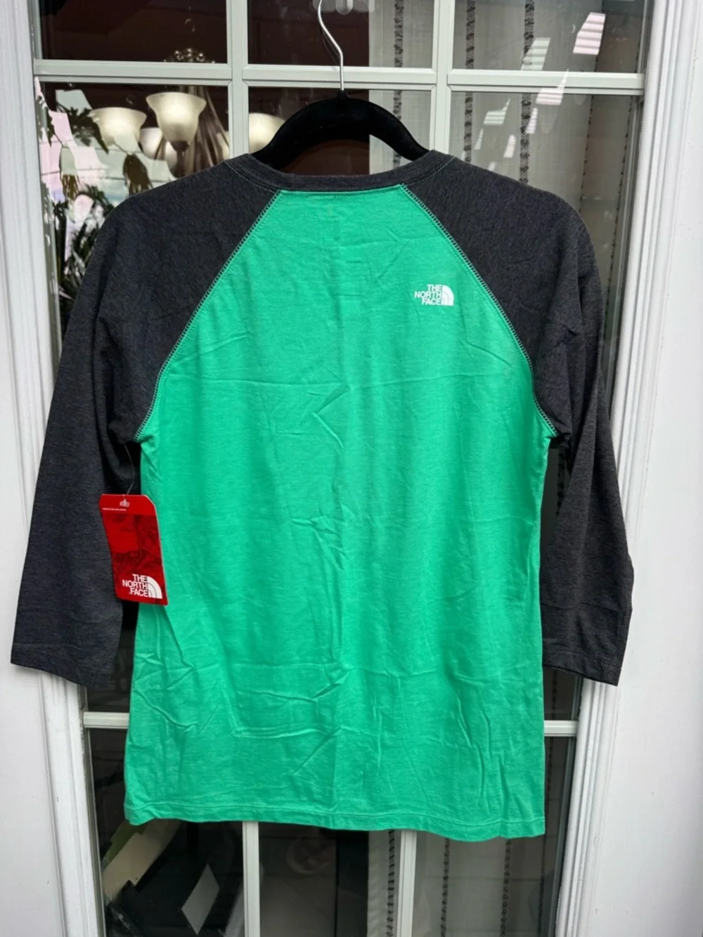 Y💐The North Face Green Raglan 'Adventure Awaits' Tee with Black Sleeves - Picture 2 of 5